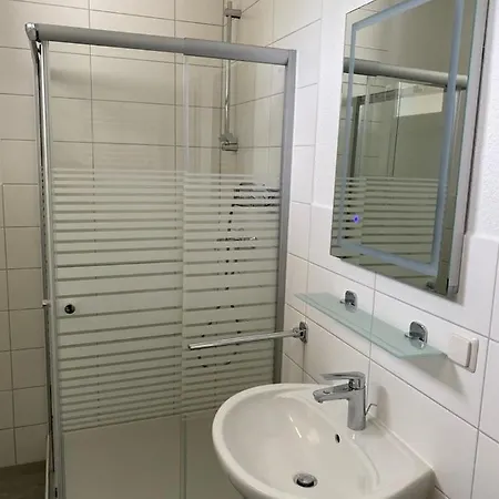 Apartment Familienfreundliche Tina Rollshausen
